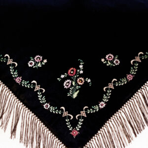 Pattern #15 for pinafores and shawls - open flowers, standard leaves (Avrita)